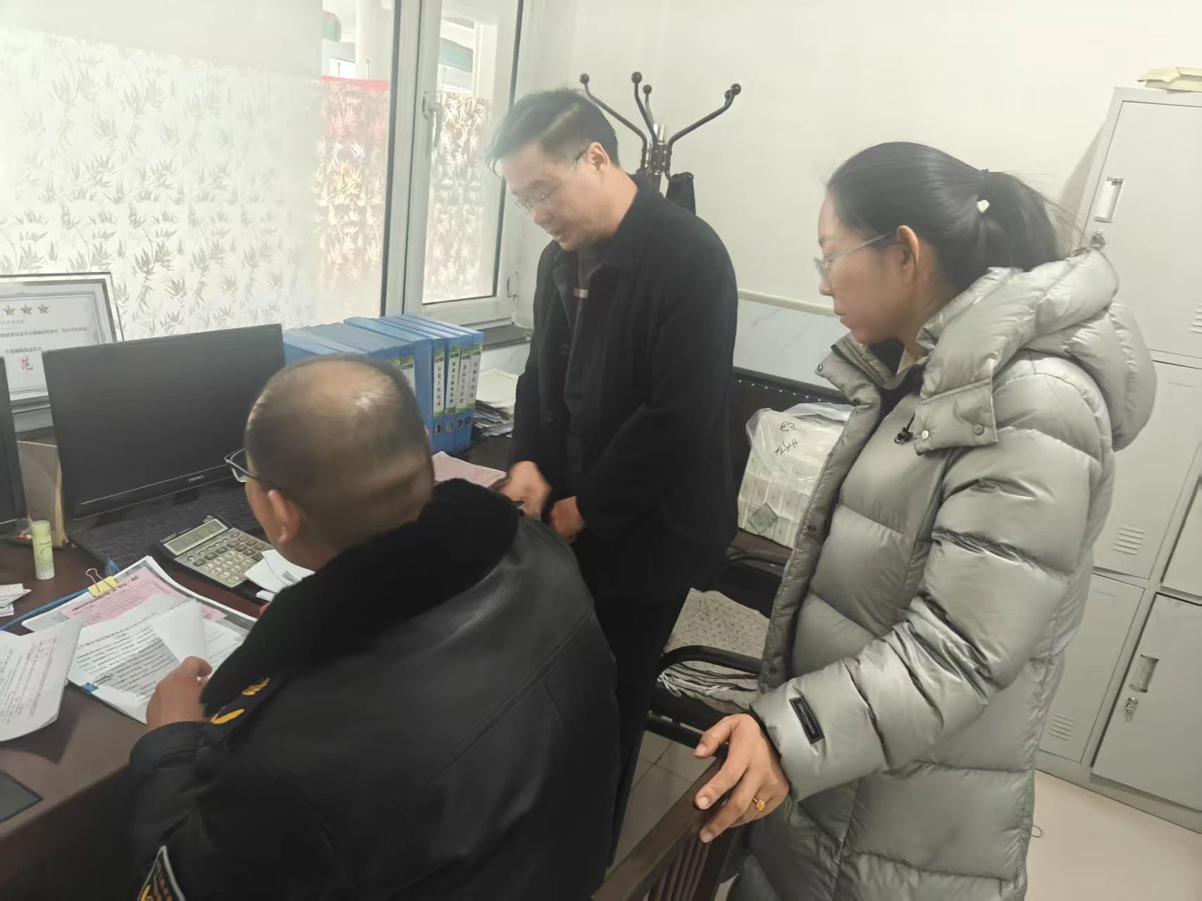 乌加河镇：开展校园食品安全专项检查 22.jpg