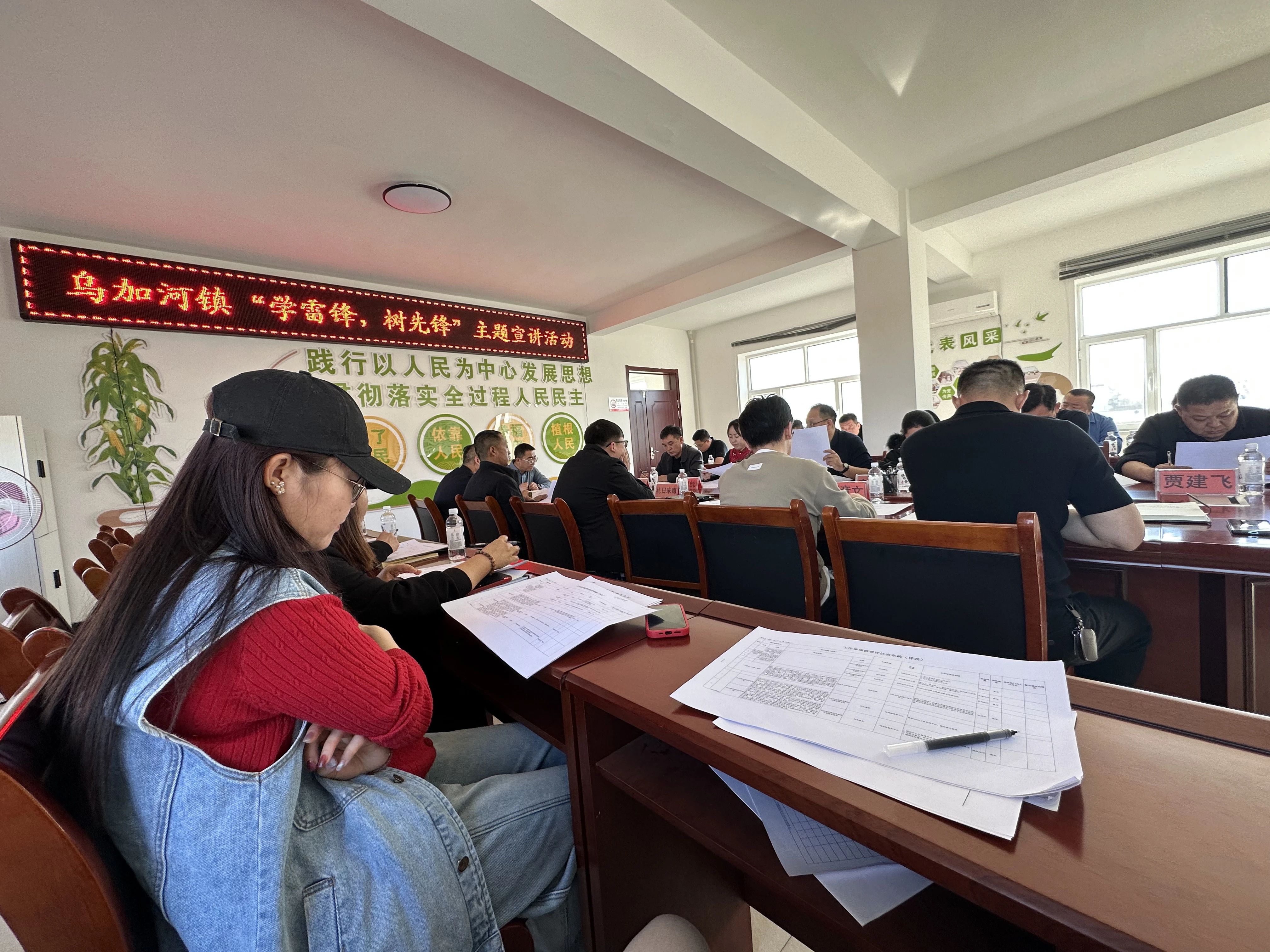 乌加河镇新时代文明实践所：开展“学雷锋，树先锋”主题宣讲活动 22.jpg